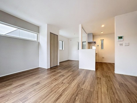 人気の対面キッチン。