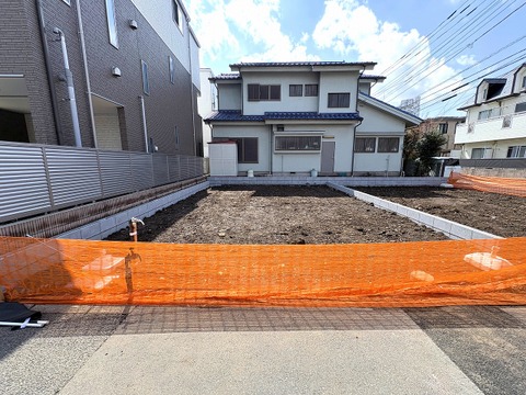 「武蔵浦和」駅まで徒歩9分。生活施設が徒歩圏内で暮らしやすいエリアです。