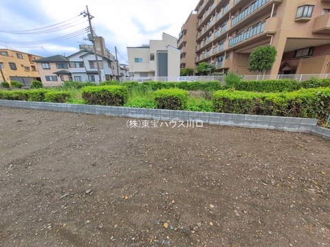 前面道路含む現地