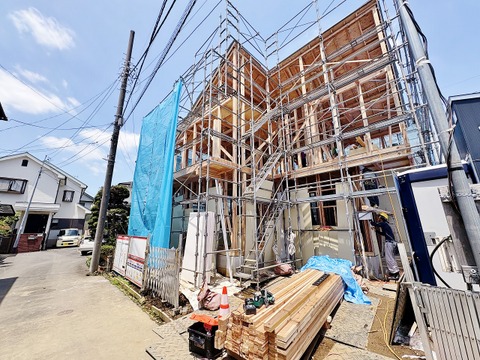 「ターミナル駅」大宮からバス便有り。耐震等級3。充実の整備仕様。収納スペース豊富な片付け上手な住まい。