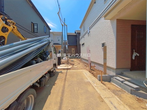前面道路含む現地