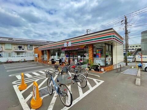 セブンイレブン川口東本郷店まで約1400m