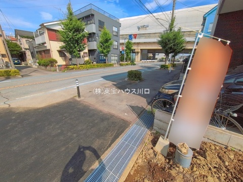 前面道路含む現地
