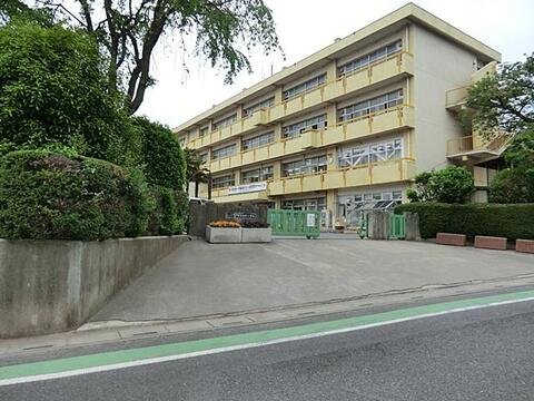 さいたま市立大宮別所小学校まで約640m