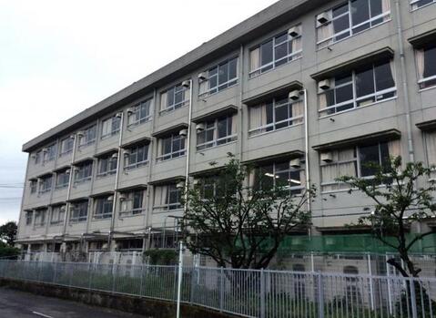 草加市立小山小学校まで約860m