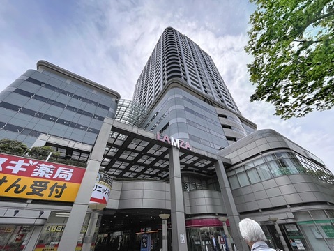 2路線利用可「武蔵浦和」駅徒歩2分。駅直結