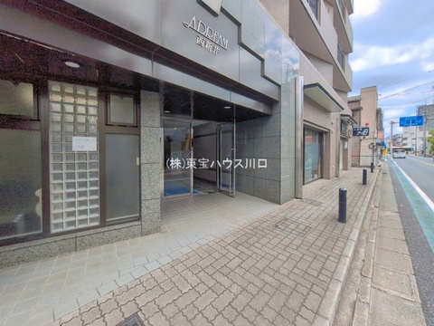 エントランス（外）