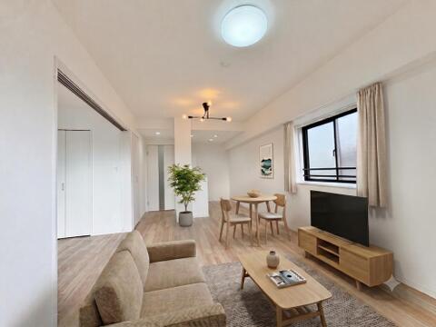 「Family gatherings」家具配置の参考例※現況の物件写真に、AIによる画像処理がされています。家具、小物、カーテン、照明、その他のイメージはCG です。