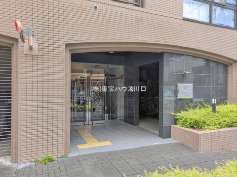 エントランス（外）