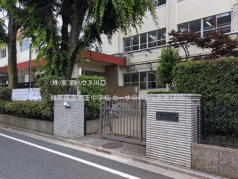 練馬区立豊玉中学校 1400m