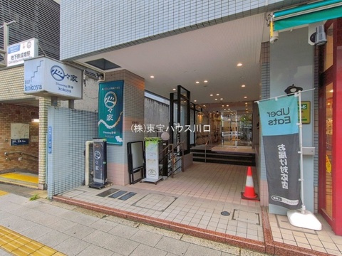 エントランス（外）