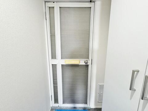 換気をしたい時に玄関を開けても虫が入ってこないので安心ですね。