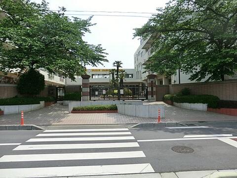 さいたま市立沼影小学校まで約720m