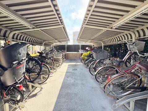 自転車置き場（2026年10月下旬撮影）
