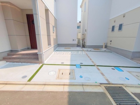 駐車スペースも完備(駐車できる車種はお問い合わせください)