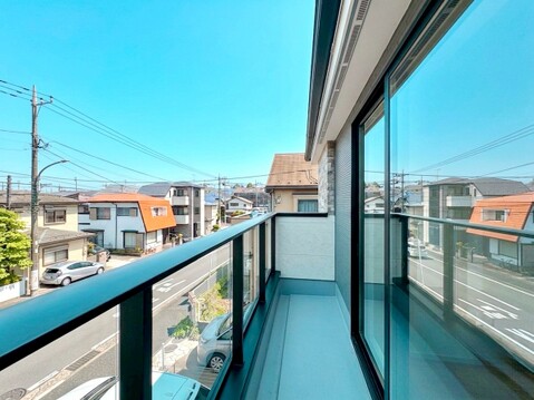 日当たりが良く、晴れの日のお洗濯も楽しみになりますね