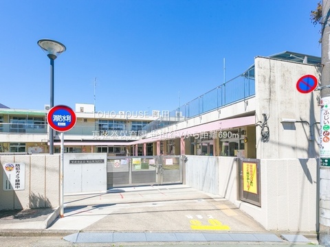 東弦巻保育園 690m