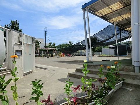 下瀬谷保育園　距離約350m