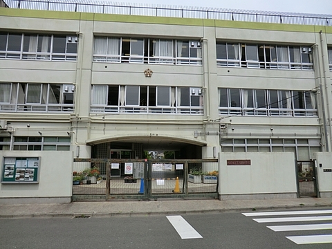 川崎市立下河原小学校　距離約230m