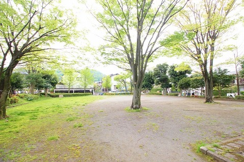 北野台ひざかり公園　距離約250m