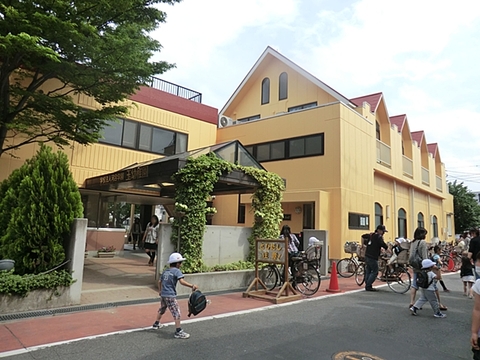 玉幼稚園まで約600m