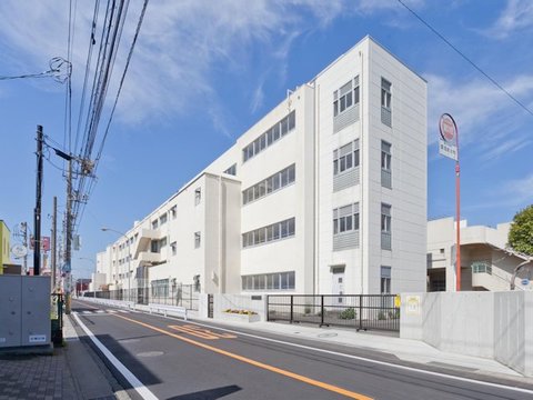 横浜市立原中学校　距離約1100m