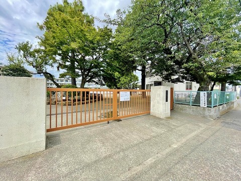 町田市立忠生第三小学校　距離約620m