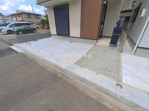 駐車スペースも完備(駐車できる車種はお問い合わせください)