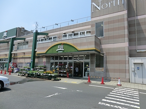 FUJI　戸室店　距離約600m