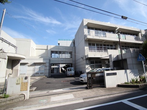 横浜市立西寺尾第二小学校　距離約500m