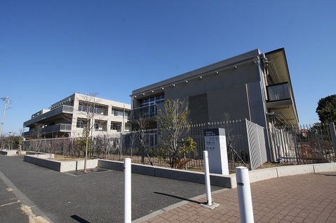 町田市立図師小学校　距離約110m