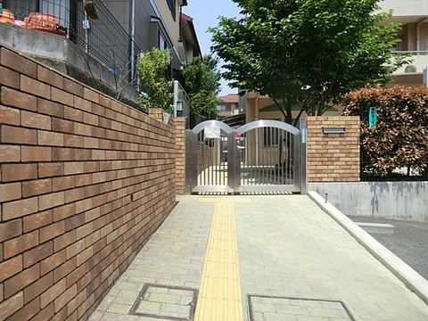 しらとり台保育園さつきが丘まで約550m