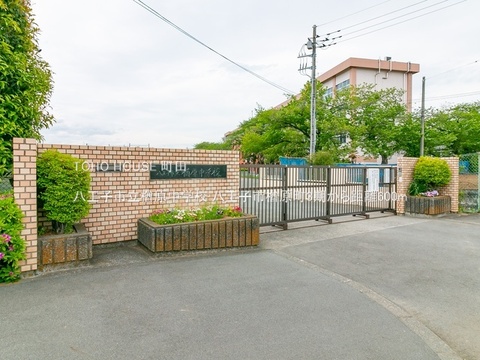 八王子市立楢原中学校 600m