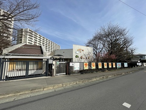 やなせ幼稚園　距離約850m