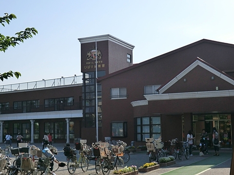 府中ひばり幼稚園まで約1300m