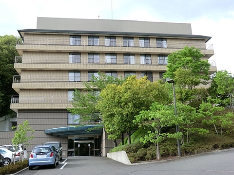 鶴川さくら病院　距離約2000m
