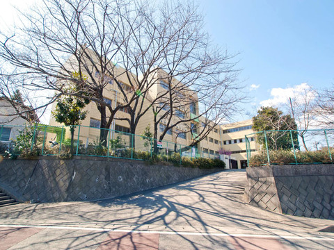 海老名市立杉久保小学校　距離約450m