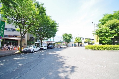 JR横浜線「成瀬」駅　距離約2000m