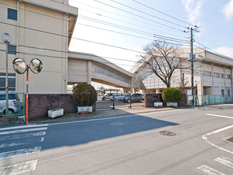 相模原市立麻溝台中学校　距離約260m