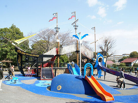 光綾公園　距離約800m