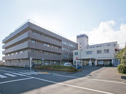 綾瀬厚生病院　距離約1000m