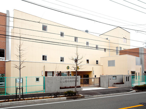 川崎市立王禅寺中央小学校　距離約290m