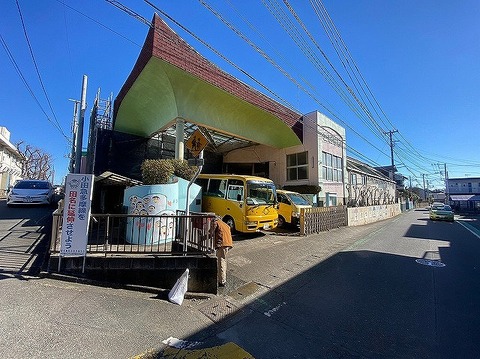 うえだな幼稚園　距離約1100m