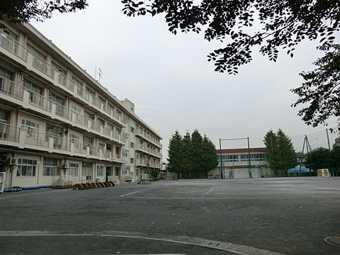 横浜市立瀬谷さくら小学校　距離約1000m