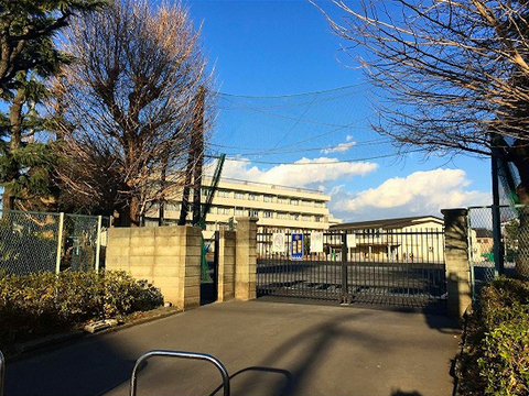 横浜市立三ツ境小学校　距離約600m