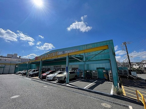 FitCareDEPOT　しらとり台店　距離約400m