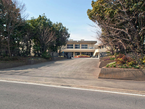 海老名市立今泉中学校　距離約750m