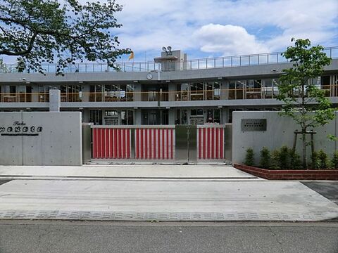 府中わかば幼稚園　距離約350m