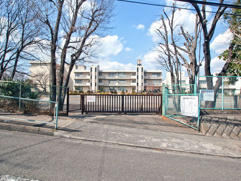 相模原市立相武台小学校まで約620m