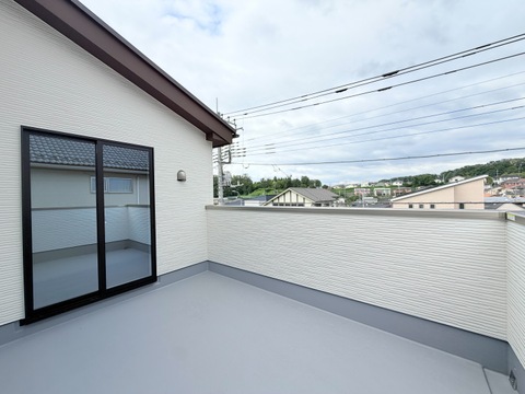 屋上テラスから周囲を見渡せます
